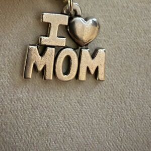 James Avery ‘I Love Mom' Charm
